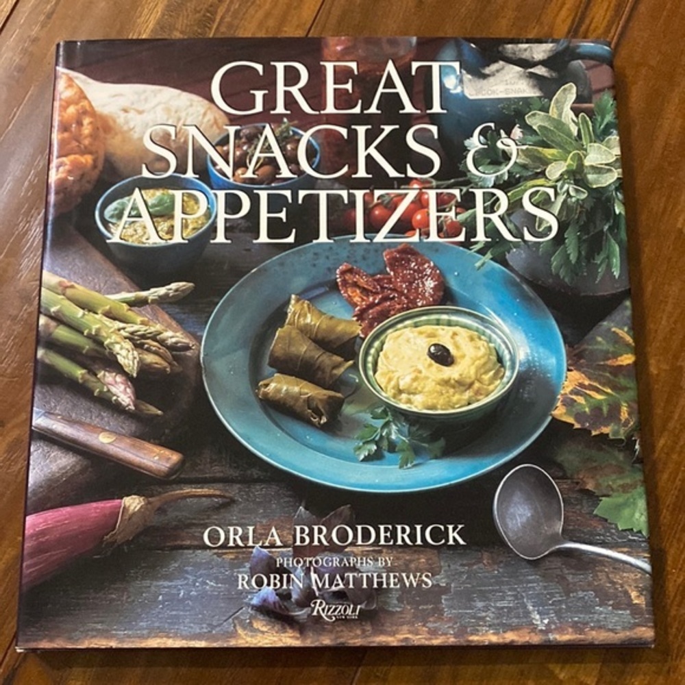 Great Snacks & Appetizers hardcover cookbook‎